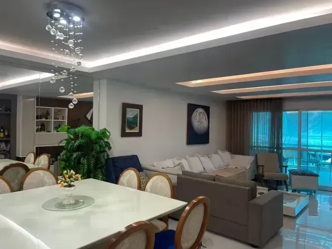 Recreio dos Bandeirantes - Condomínio Porto Real - Excelente Cobertura Com Três Quartos Um