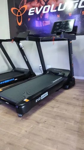 Esteira Profissional Evolution EVO-6200