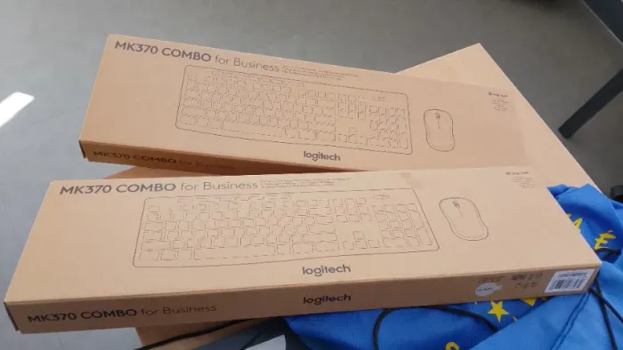 Combo de teclado e mouse mk370