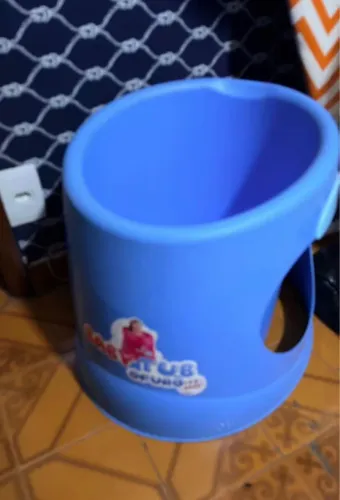 Vendo ofurô azul , sem nenhum defeito ,