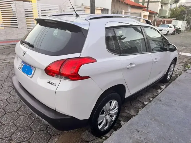 Peugeot 2008 Allure 1.6 Flex 16V 5P Aut. 2017