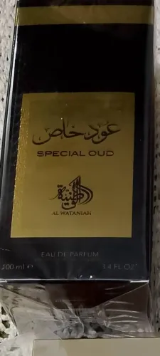 Perfume Special Oud da Al Wataniah unissex