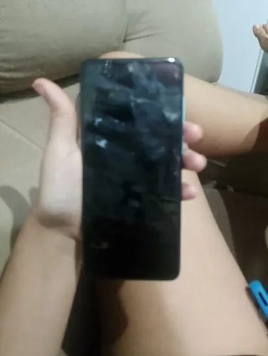 Vende-se celular moto g22 128gb R$600,00