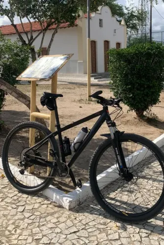 *BIKE ARO 29, MTB oportunidade leia a descrição. Tem conversa no valor*