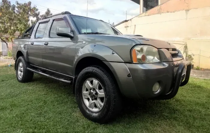 Nissan Frontier Se/se Strik/one CD 4X4 2.8 Dies 2004