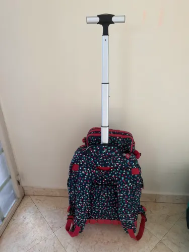 Vende se Bolsa e Estojo Kipling