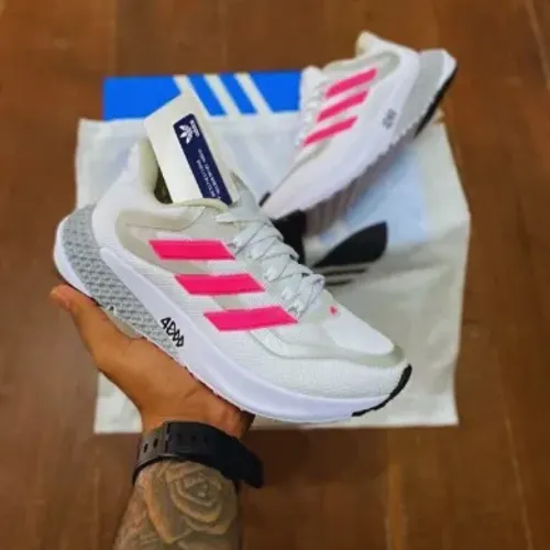 Tênis esportivo feminino adidas