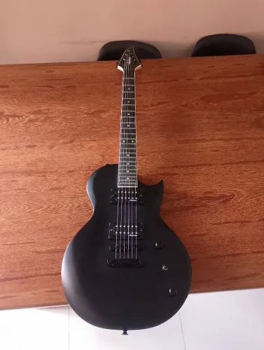 Guitarra Jackson Monark Black nova