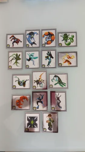 Figurinhas avulsas-Álbum Ben 10 Hora de Virar heroi! de 2010-16 fig. Especiais