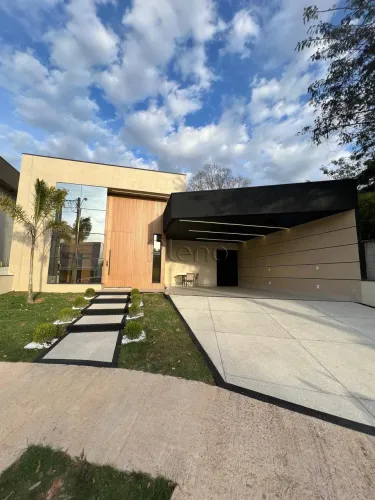 Casa à venda e para alugar em Indaiatuba, Colinas de Indaiatuba, com 3 suítes, com 192 m²