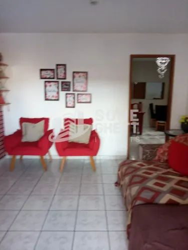 Prédio com 6 Apartamentos + Casa | 1.029m² | Ideal para Investidor.