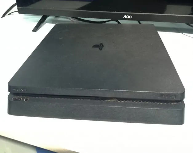 PS4 SEMI-NOVO COMPLETO
