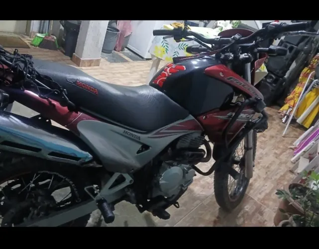 Honda Falcon nx 4 ,revisada ,doc 2026