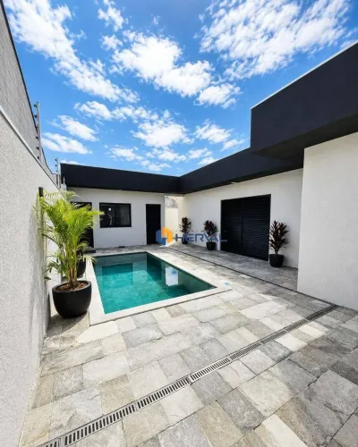 Casa com 3 quartos à venda, 213 m² por R$ 1.850.000 - Jardim Itália - Maringá/PR