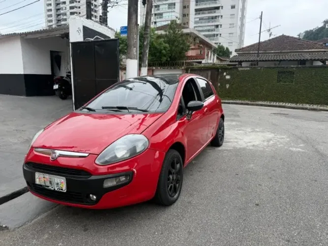 Fiat Punto Attractive 1.4 Fire Flex 8V 5P 2015