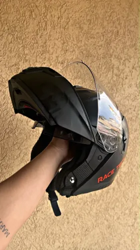 Vende-se Capacete Race Tech