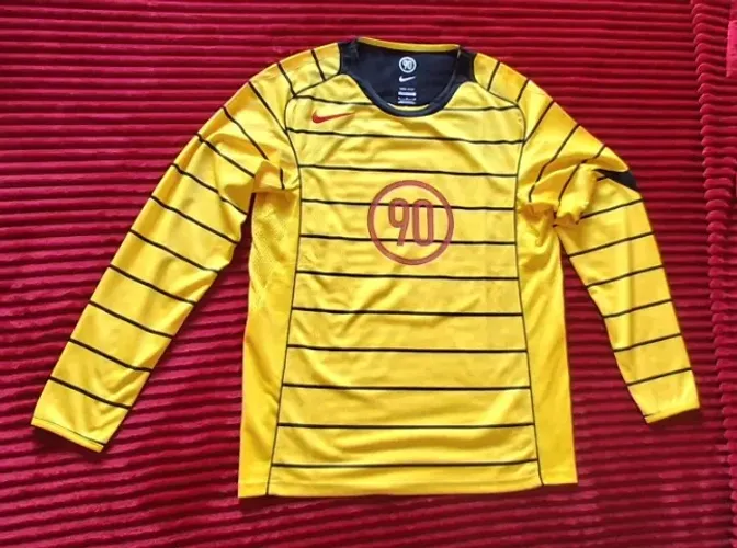 Camiseta Nike Total 90 Energy Manga Longa