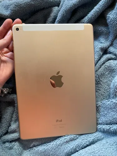 iPad Air 2 Dourado - Wi-Fi + Chip (Celular)