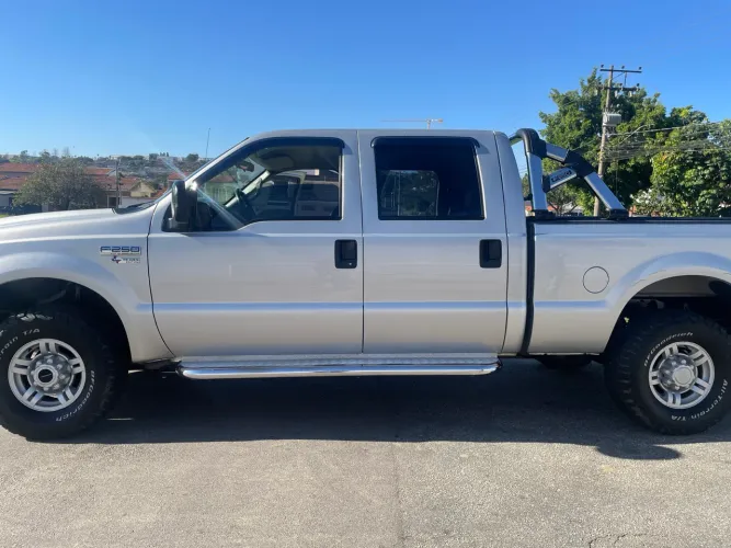 Ford F-250 XLT 3.9 4X4 CD TB Diesel 2010