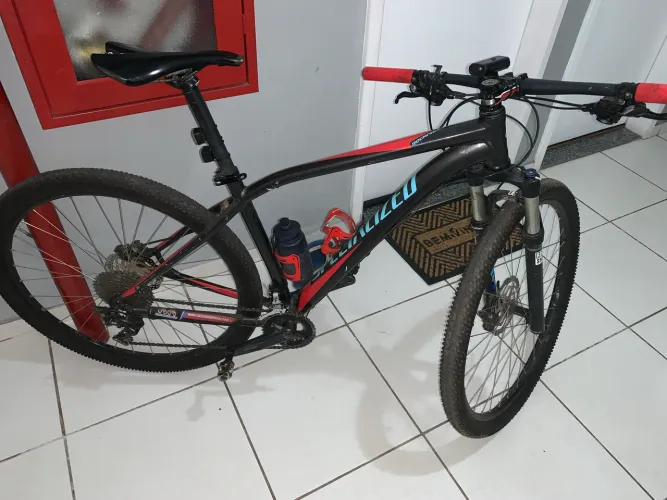 Specialized rockhooper Mtb