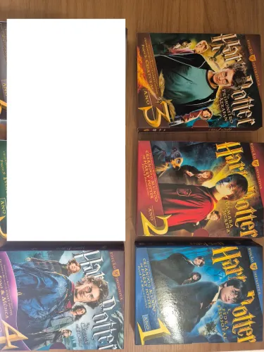 Harry Potter Edição Definitiva 1, 2, 3 e 4 (as demais já foram vendidas)