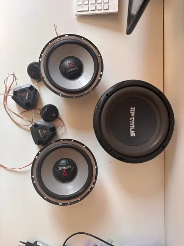 Auto Falantes Bomber Upgrade 6? Duas Vias + Subwoofer 8?