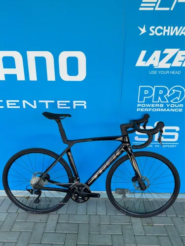 BICICLETA TREK ZERDA (NA CAIXA) MADONE SL 5 TAM ML (VENDA POR MOTIVO DE VIAGEM)