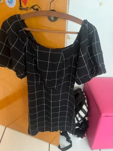 Vestido Curto Xadrez Preto e Branco