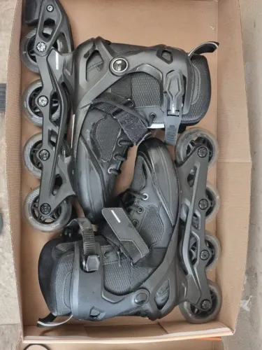 Patins e itens de segurança