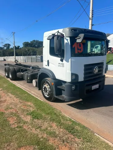 VW 24.280 CONSTELLATION PRIME 6X2 TRUCK CHASSI -ANO 2019