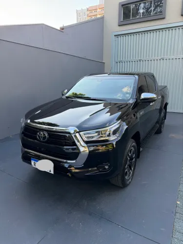 Toyota Hilux CD SRX 4X4 2.8 TDI 16V Diesel Aut. 2024