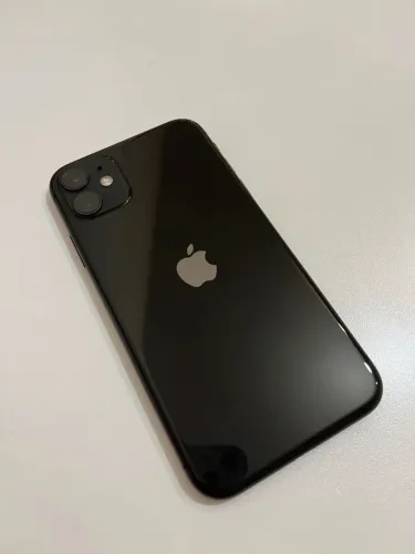 iPhone 11