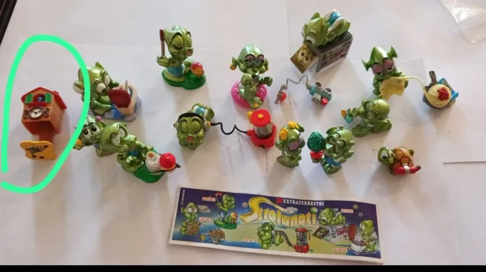 Kinder ovo coleção Ets (Leer descrição)