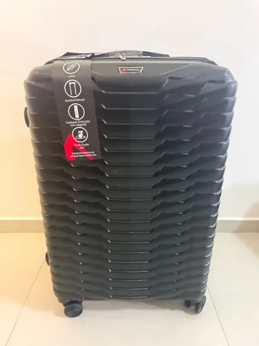 Mala de viagem NOVA NUNCA USADA