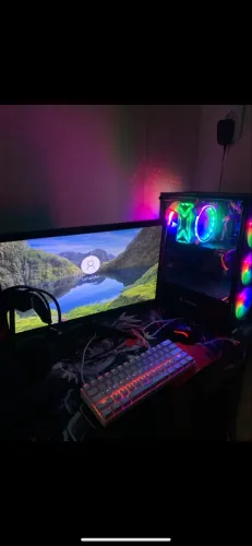 Pc gamer completo funcionando tudo perfeitamente.