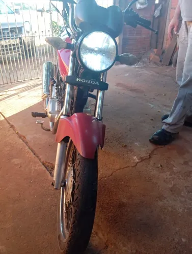 Honda CG 150 Titan KS 2005 - Vermelha - Gasolina<br>