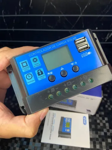 CONTROLADOR DE CARGA SOLAR AD10A