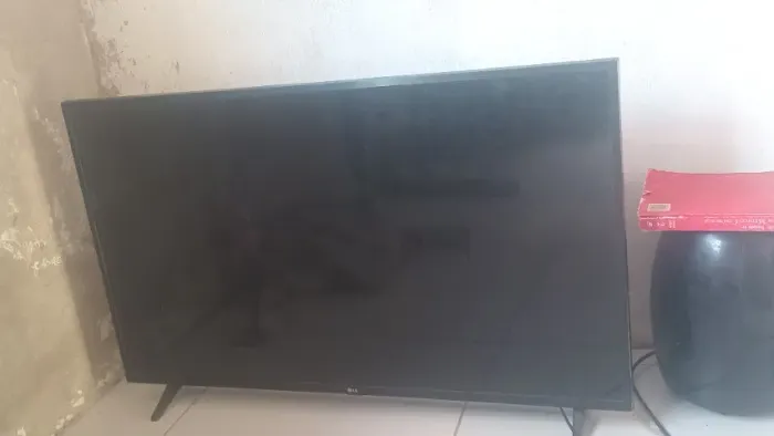 TV LG 50 RETIRADA DE PEÇAS 
