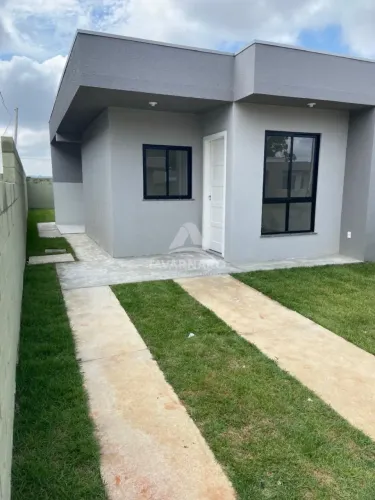 Casa em Condomínio 03 quartos
