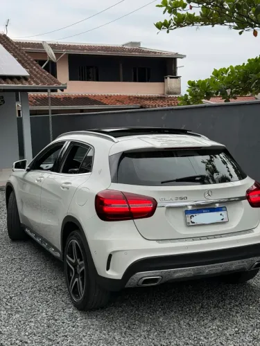 Mercedes-Benz GLA 250 Sport 2.0 TB 16V 4X2 211cv Aut. 2018