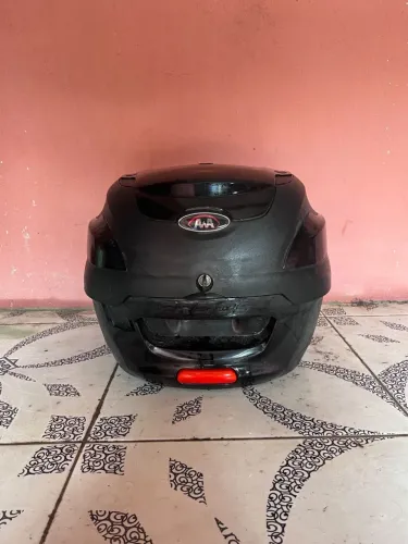 Baú para moto 45 litros *