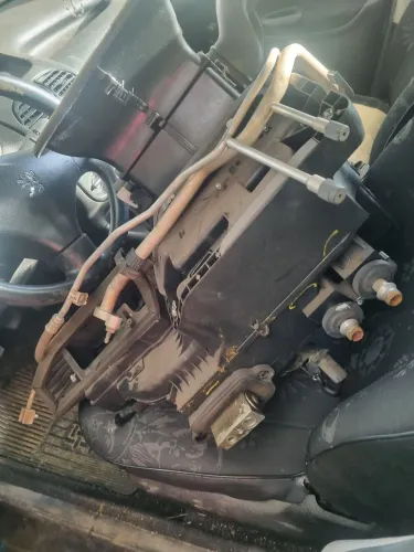 Vendo peças de Montana