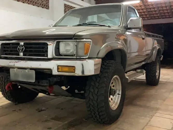Toyota Hilux CS SR5 4X4 2.8 Diesel 1997