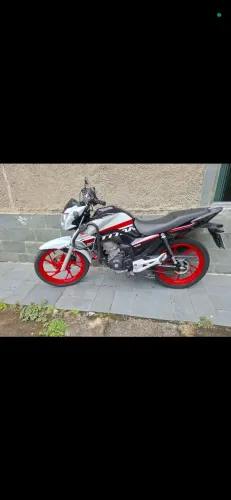Vendo Titan 160 edição limitada