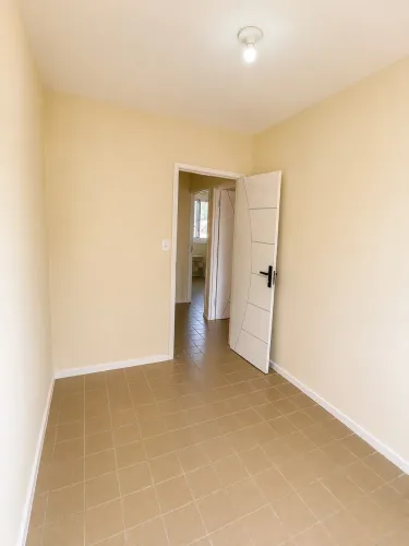 QUARTO PARA ALUGUEL ( somente para meninas ) - APARTAMENTO COMPLETO E ORGANIZADO
