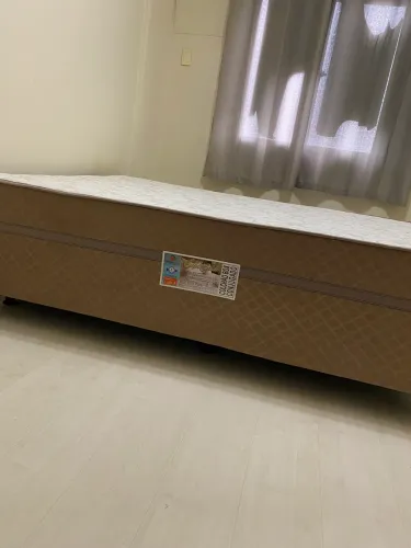 Cama box integrada, casal