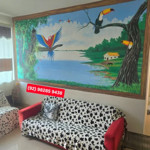 Apto moibiliado com pintura regional próx a Sefaz, Manauara Shopping e INPA.