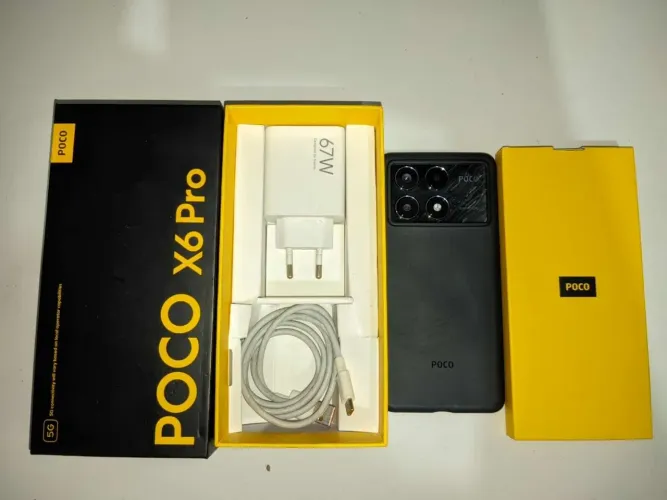 POCO X6 PRO 5G - 256GB 8GB RAM. CAIXA E CARREGADOR ORIGINAIS