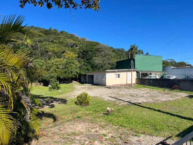 Terreno à venda no Rio Tavares
