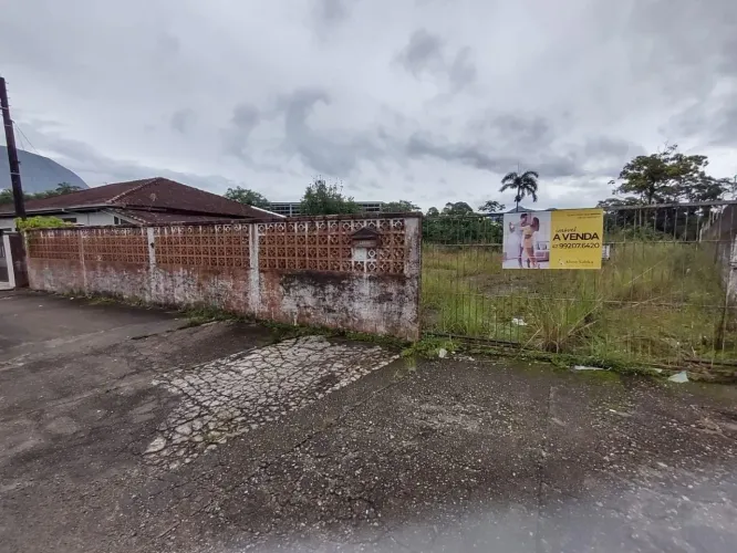 Terreno para Venda em Joinville, Centro (Pirabeiraba)